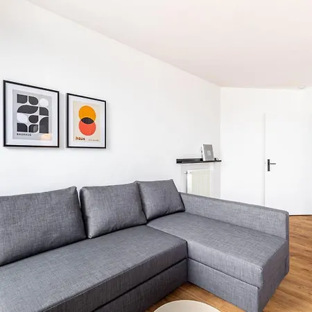 Guestready - Black Pearl Close To The Metro Apartment Paris
